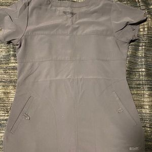 Grey’s Anatomy used scrub top 🗝